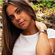 Laureanda in Lingue che offre ripetizioni ai ragazzi di scuole elementari, medie e superiori di inglese, spagnolo, italiano, cinese, storia dell’arte, storia, letteratura italiana, spagnola e inglese